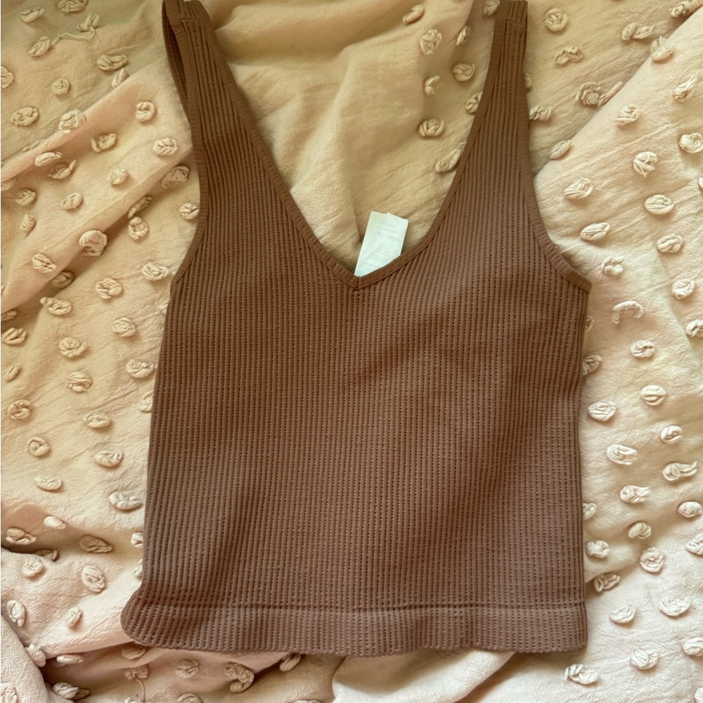Nikibiki Crop Too